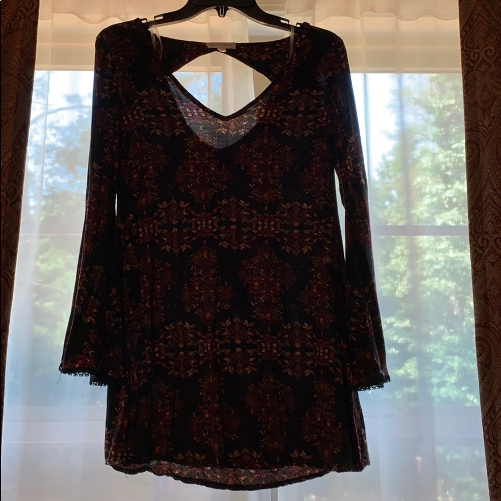 Cute long flare sleeve fall dress